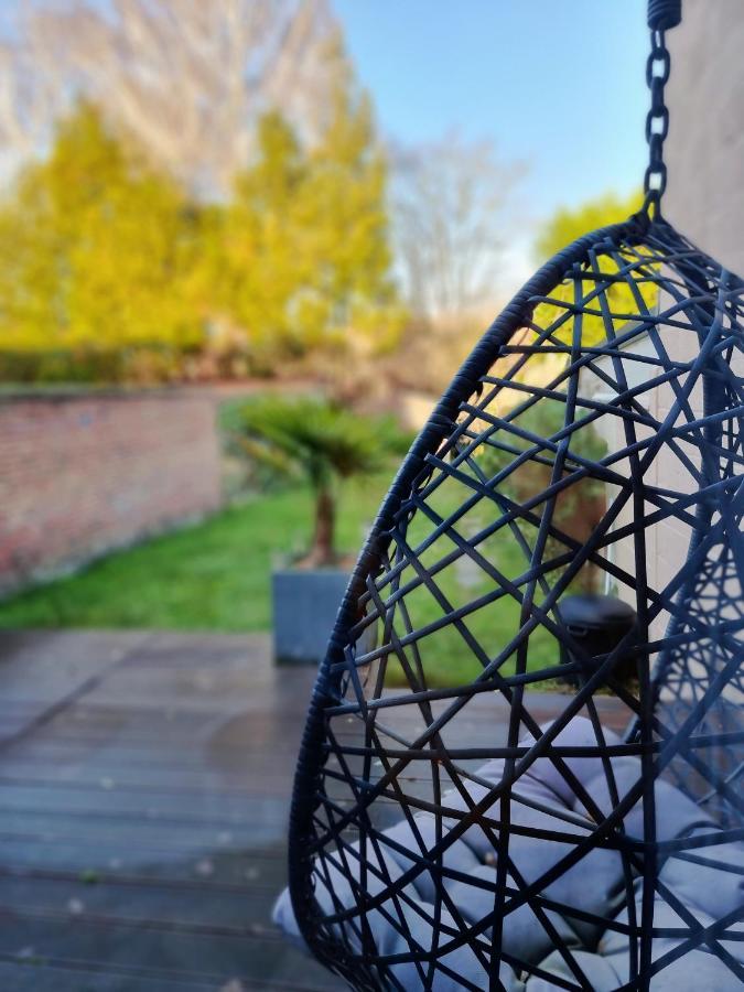 Oasis Citadine Terrasse Intime Jardin Privatif En Plein Centre Ville 70M2 Cambrai Eksteriør bilde